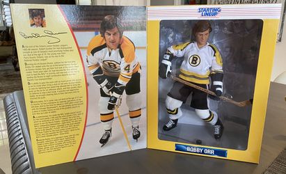 Hockey collectors action figure Bobby Orr!