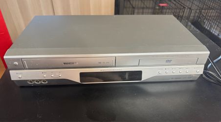 Toshiba DVD / VHS Combo Player