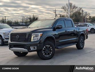 2019 Nissan TITAN