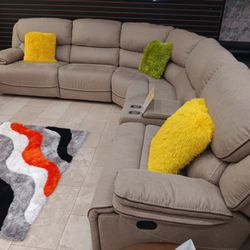 *Veterans Day Now*---Alejandra Comfy Mocha Fabric Reclining Sectional Sofa---Delivery And Easy Financing Available👍