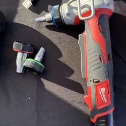 Milwaukee M12 Cordless Pex Expander Kit