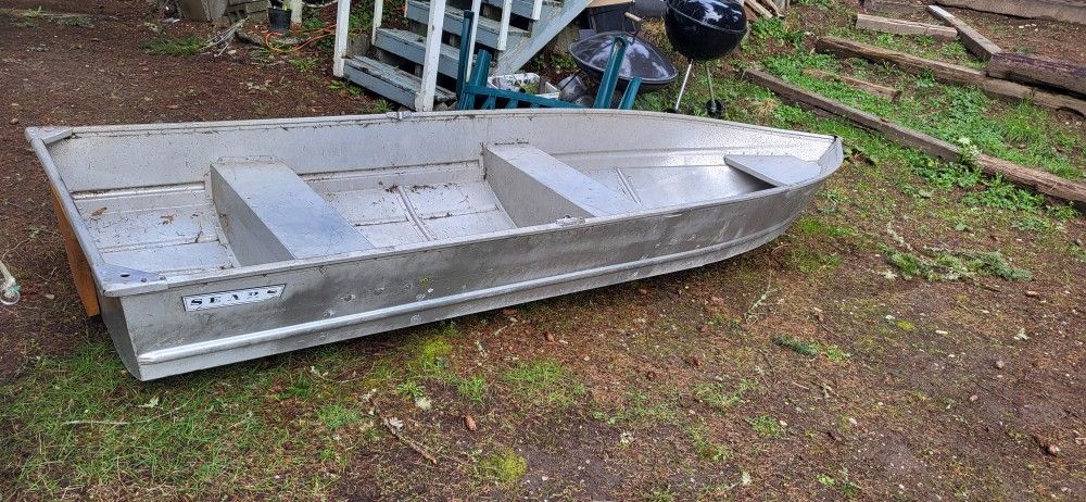 12' Aluminum Boat