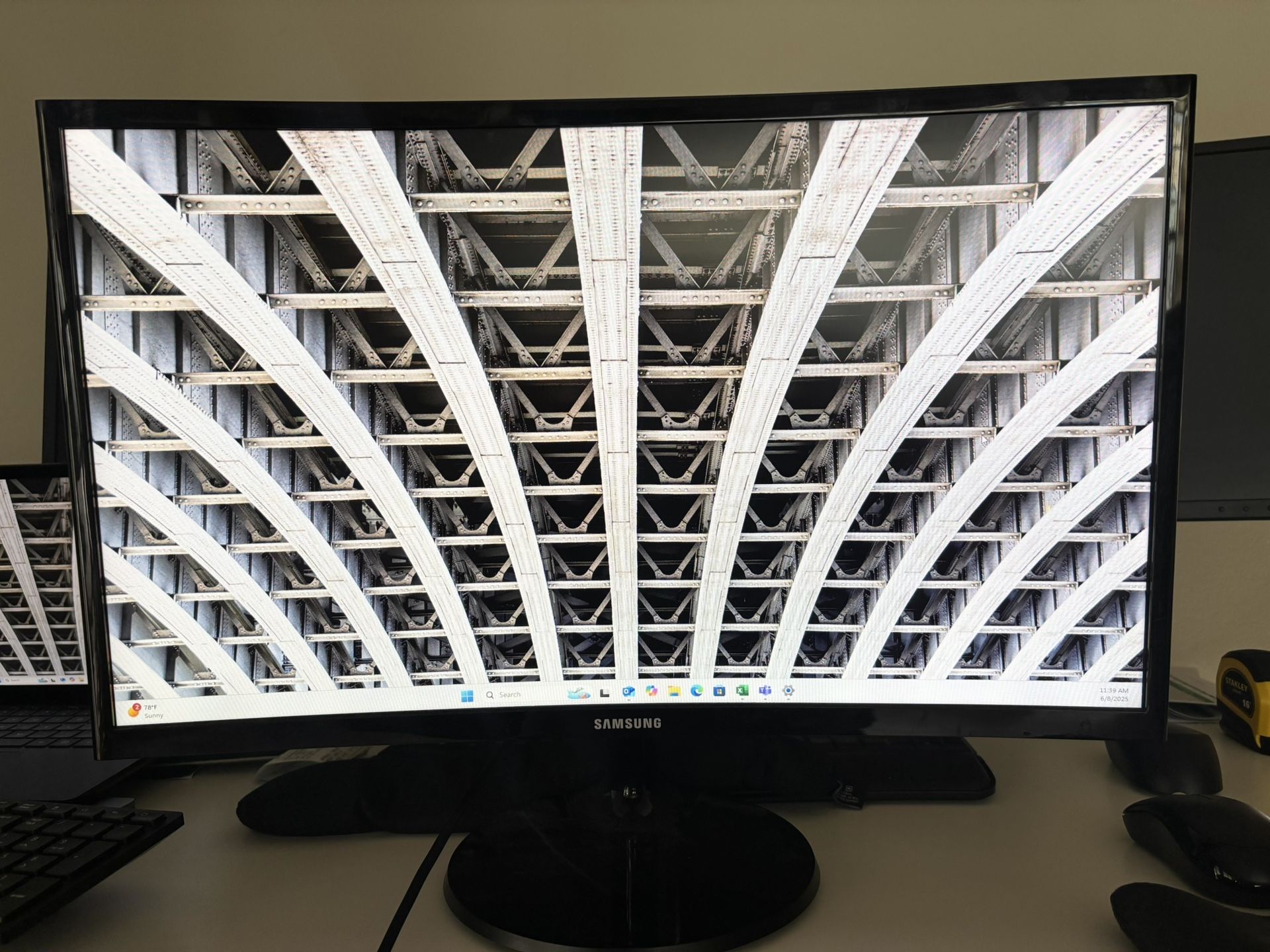 Samsung Curved HD LED Monitor