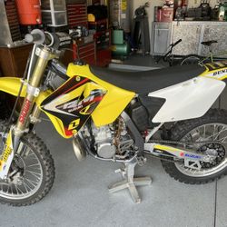 2006 Suzuki Rm