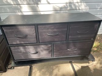 Dresser
