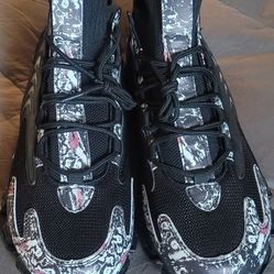 Brand New A55 Hurro Runnimg Shoes for Sale in Huntington  display picture 3