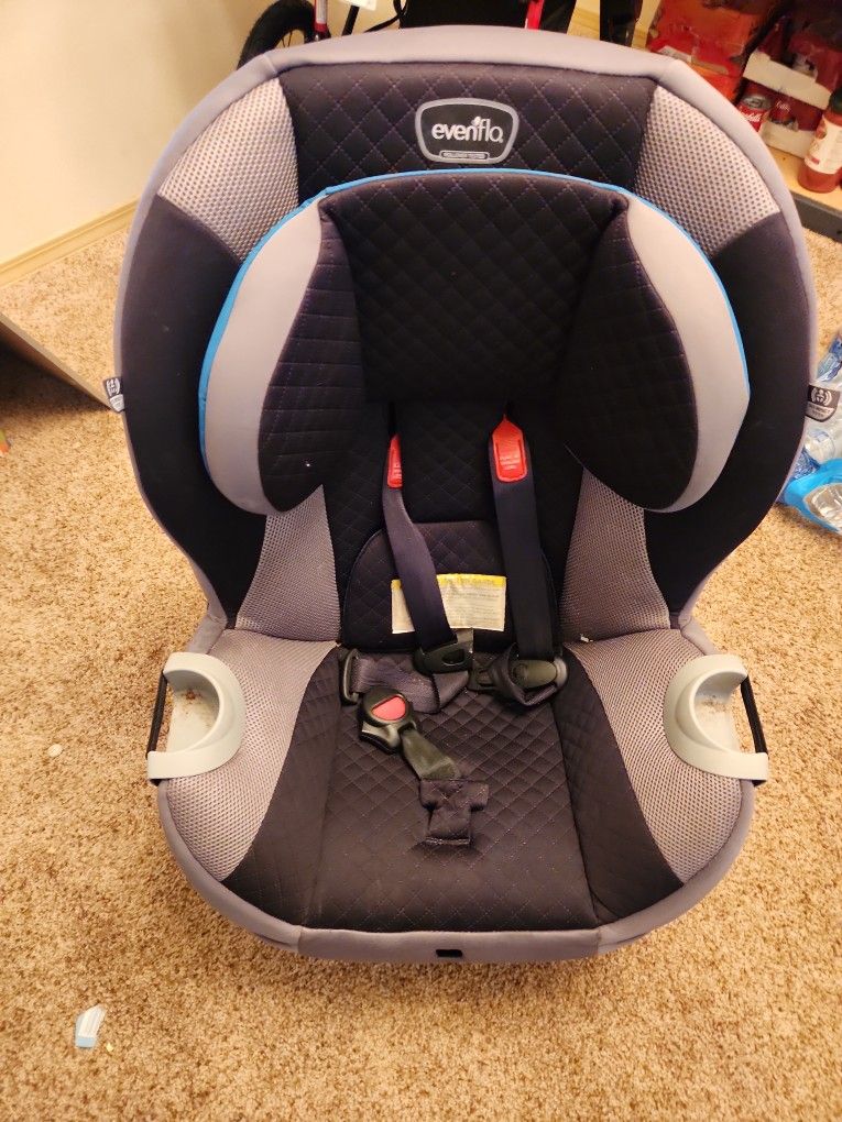 Evenflo Adjustable Car Seat