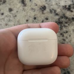 AirPods 4
