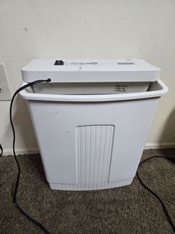 Fellowes Paper Shredder