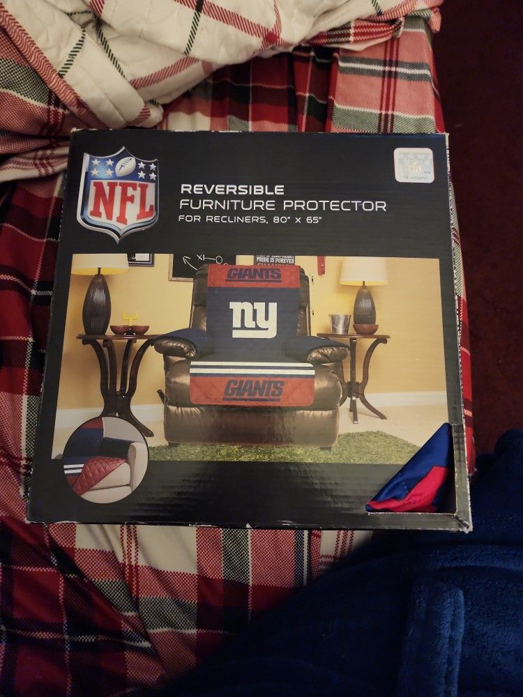Giants Reversible Recliner Chair Protector
