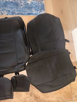 New 2011-2013  Jeep grand cherokee  seat covers in black , works for other models too