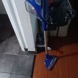 Cordless Stik Vacuum 