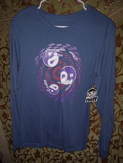 NEW Neff Yin Yang small long sleeve shirt