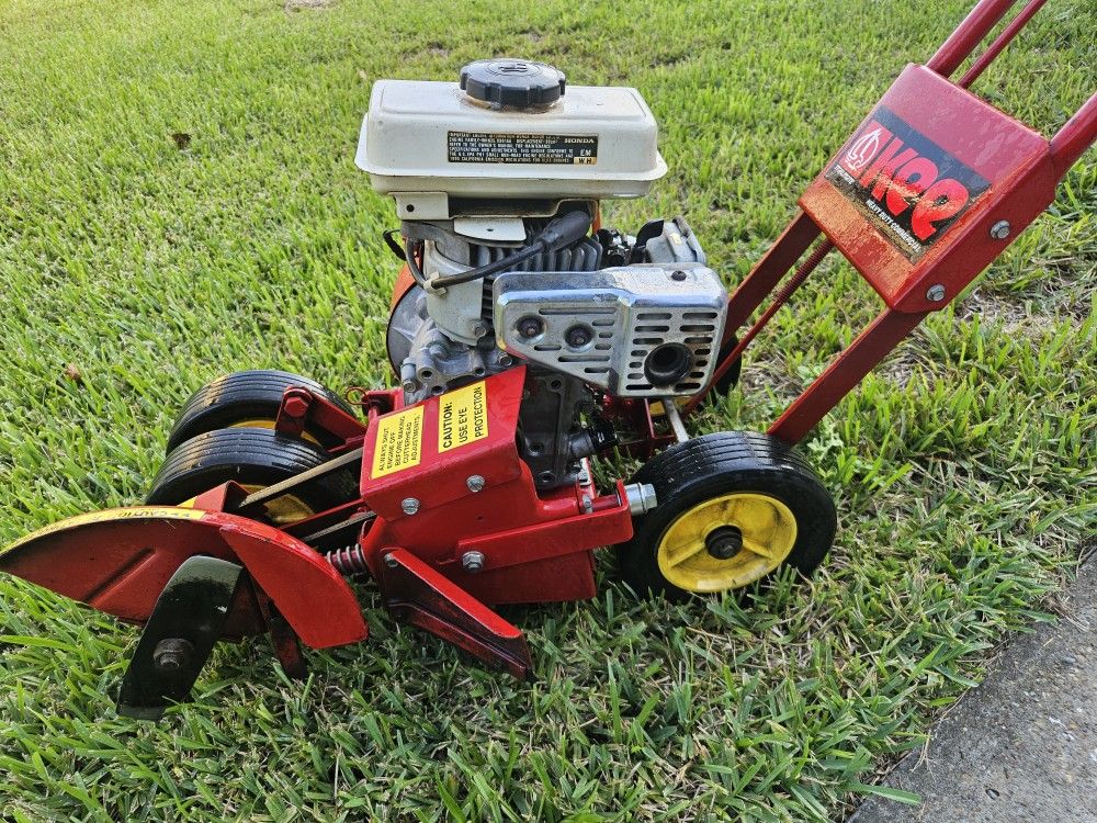 Kee Heavy Duty Edger Walk Behind