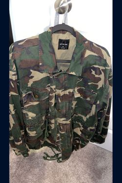 Active USA Women’s Camo Jacket Size 3X