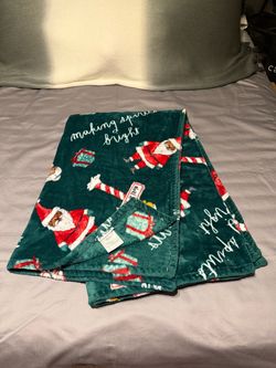 Rae Dunn Oversized Plush Throw Blanket Green Christmas Holiday Santa 50x70