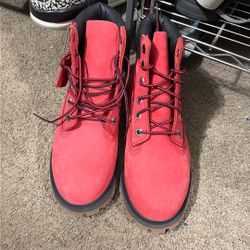 New timberland Kids Size 4