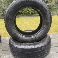 2 used 225/60R16 sailun tires