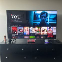 Samsung 55” Smart TV