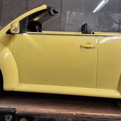 CAR MODEL ALARM/RADIO