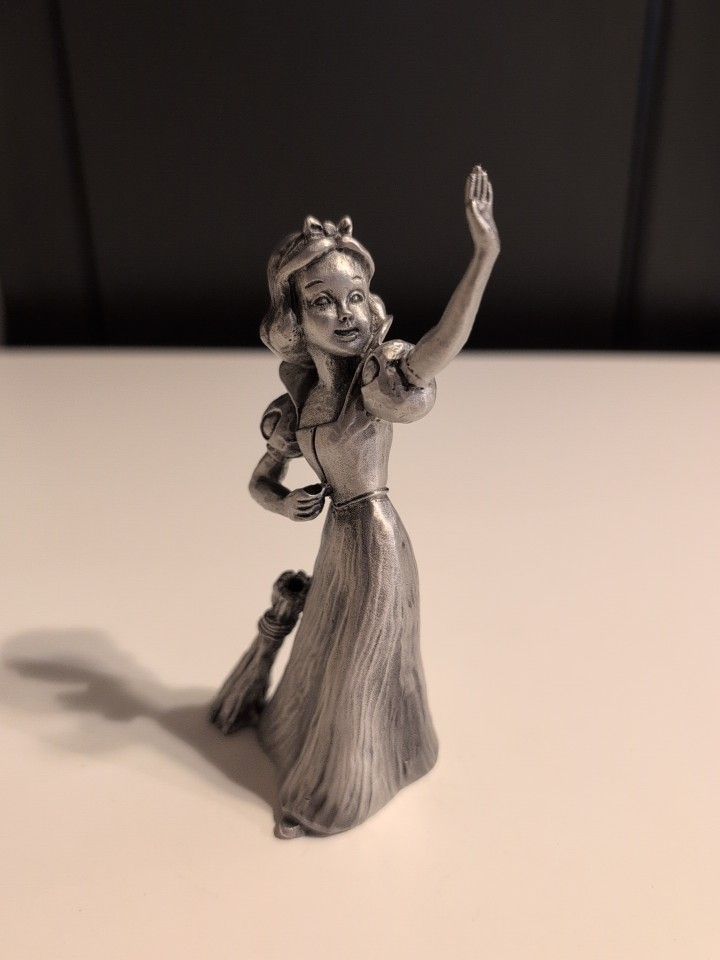 Disney Snow White Pewter State Figurine