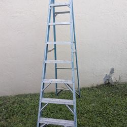 8 Ft Ladder.  Werner Fiberglass. Blue