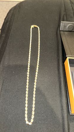 2 GLD chains