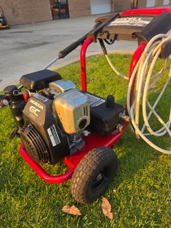 HONDA GAS 3200 PRESSURE WASHER USED GOOD CONDITIONS