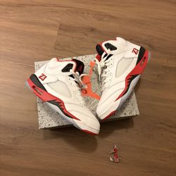 jordan fire red 5s