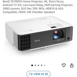 Benq TK700sti Projector