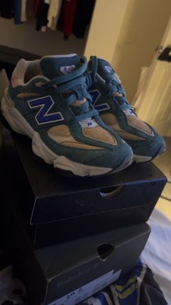 Boys new balance