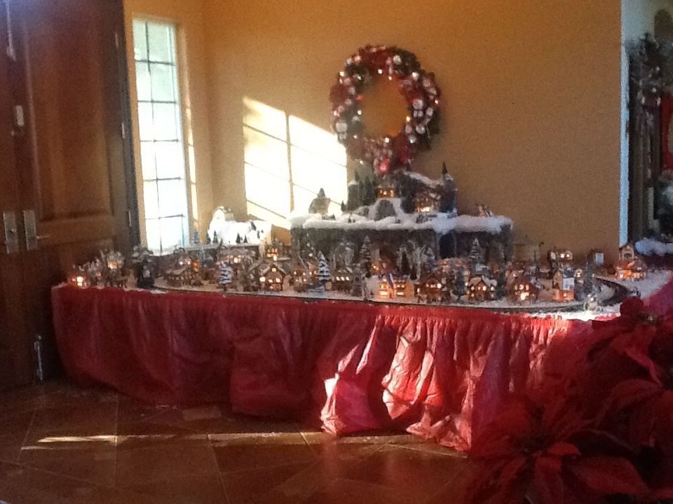 Large Alpine Christmas Village From Department 56
