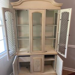 China Cabinet Good Condition 77”H 40”W 1 Piece 
