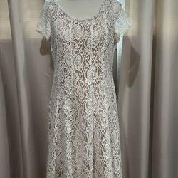 White Lace Dress Size Medium 
