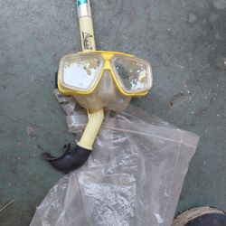 Diver's Mask And Snorkel