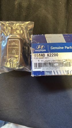 Hyundai Genuine Smart Key Fob 95440-K2200