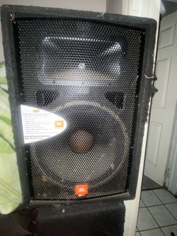 2 JBL 15” Speakers $300 Pair.
