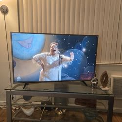 4K 55" LG SMART TV With Remote & Stand GREAT BUY