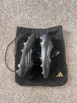 Size 9.5 Men’s F50 Elite