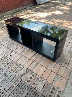 Tv stand $30