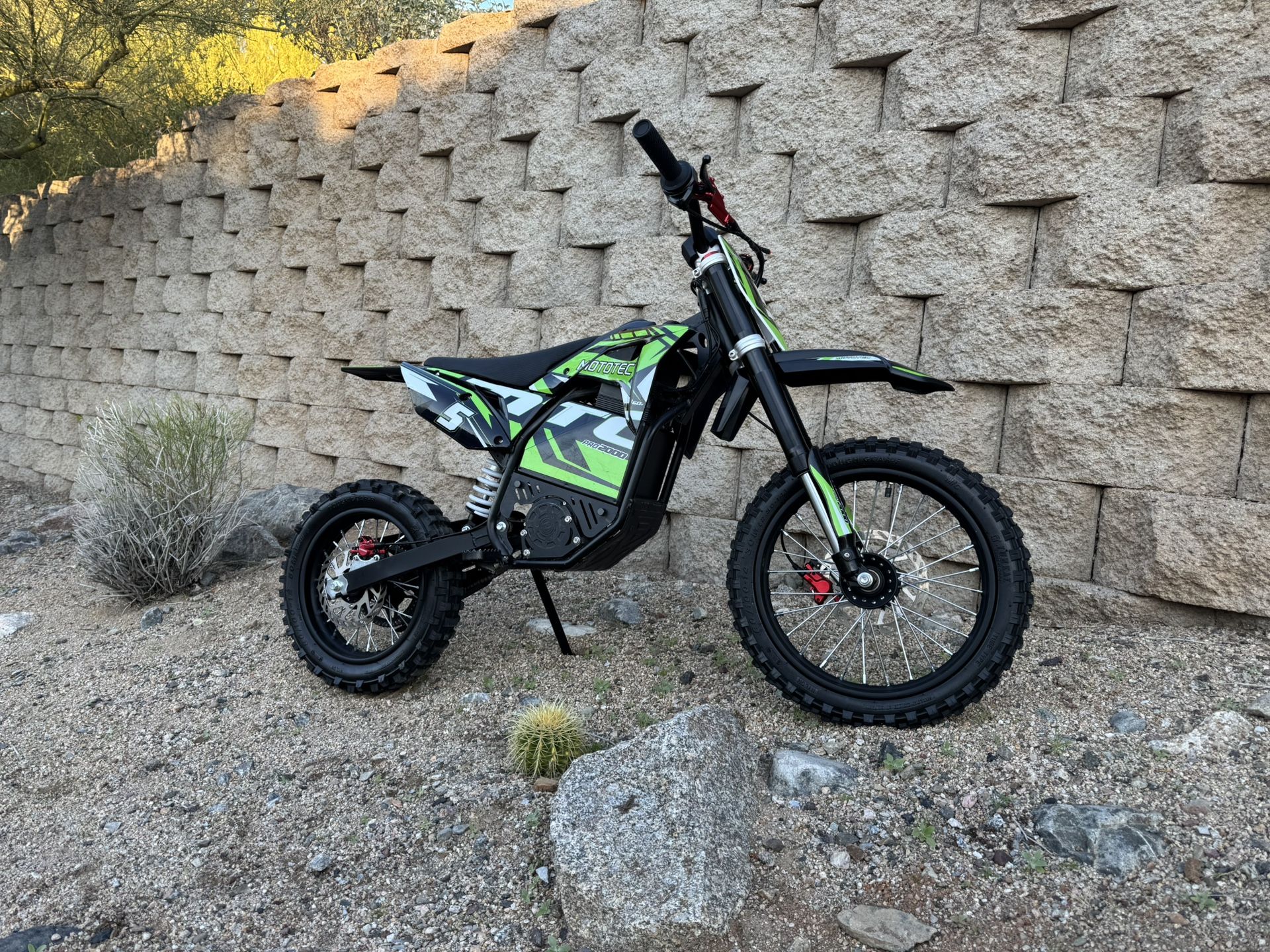2025 Mototec PRO 60V Green/Black