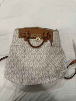 Michael Kors MK Signature Backpack