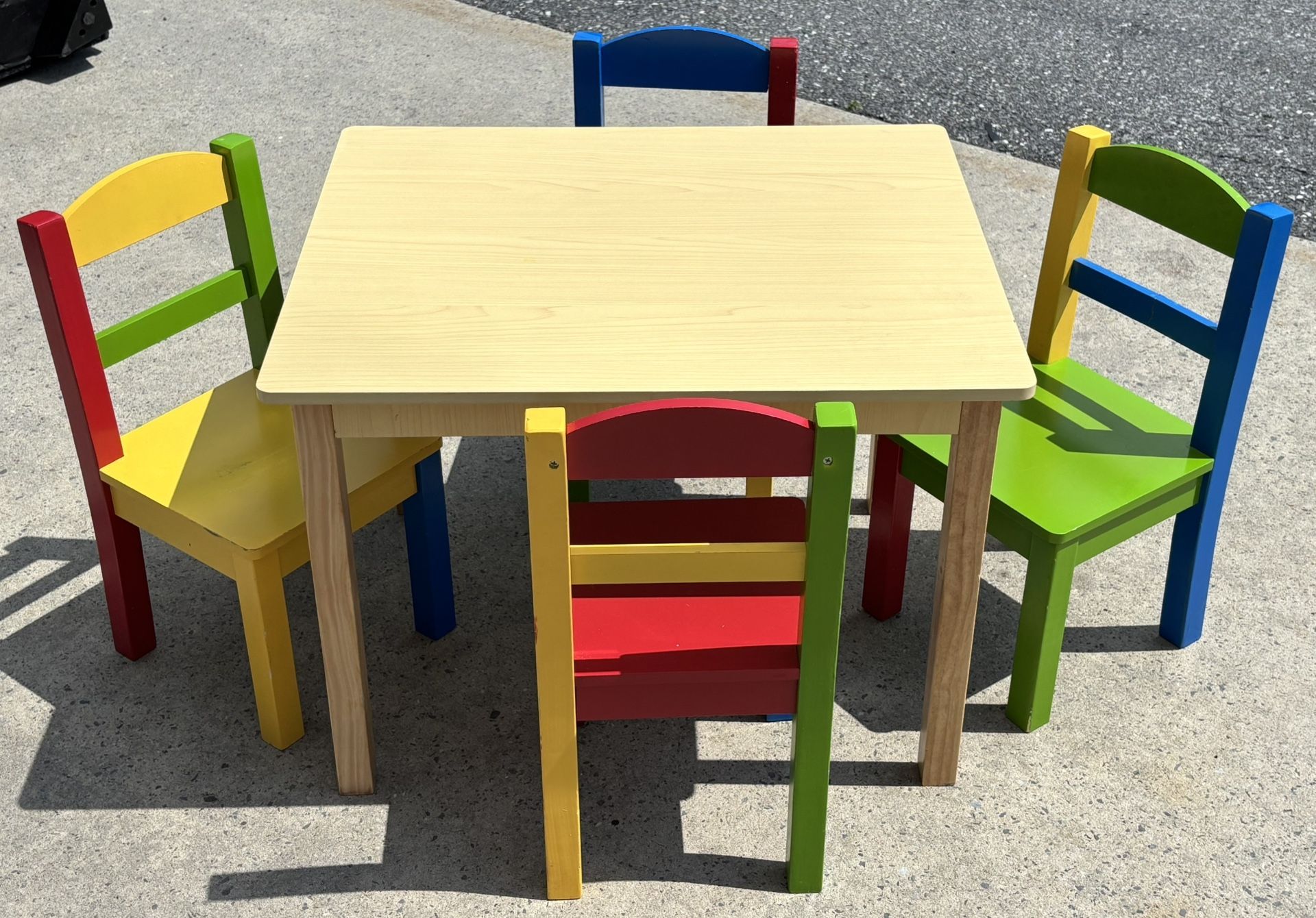 HUMBLE CREW KIDS TABLES & CHAIRS
