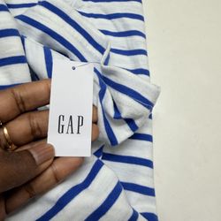 Brand new Men’s Gap Half sleeve t shirt size XL for $11 
