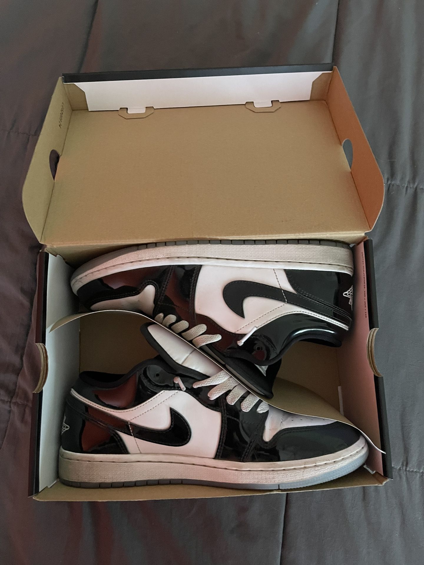 Jordan 1 Low Concord