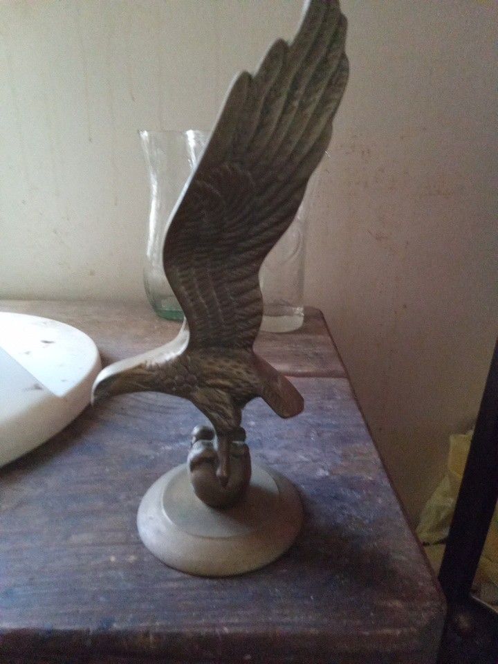 Solid Brass Eagle π¦
Statue