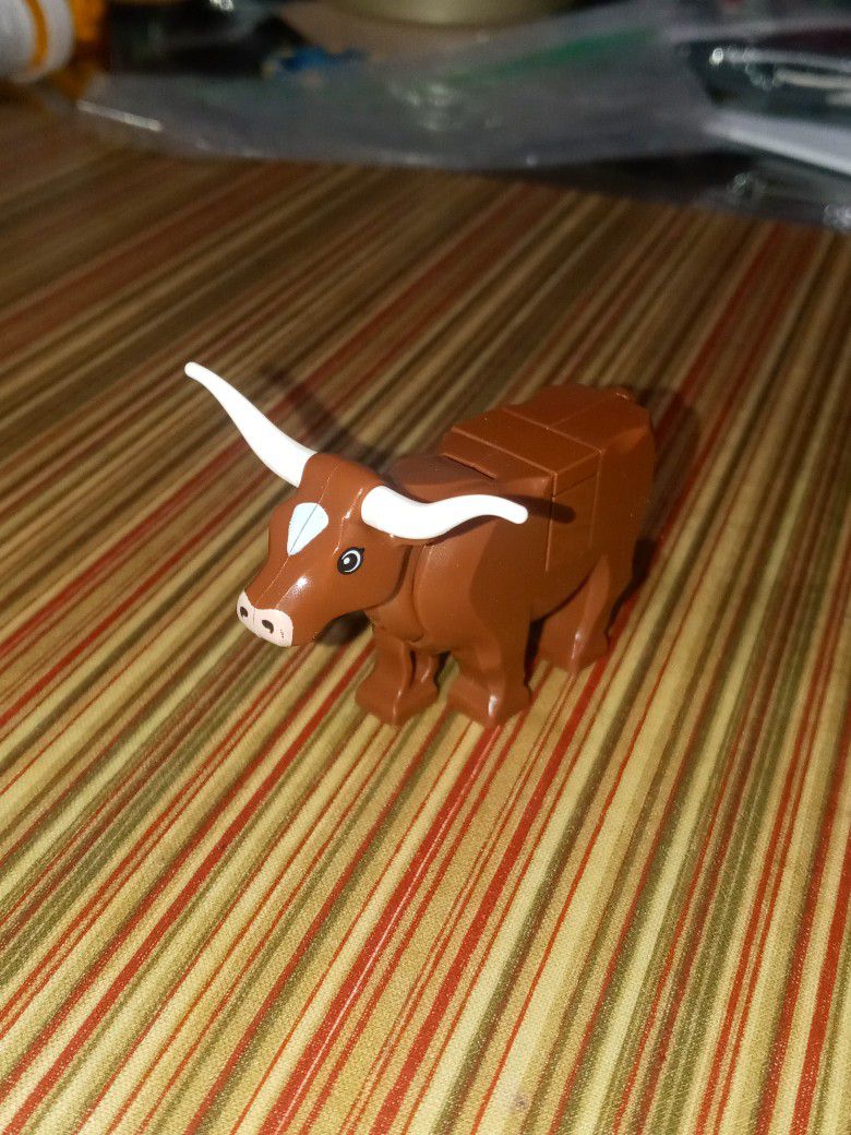 LEGO Reddish Brown Cow with Long Horns