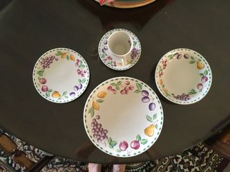 Fabreware Orchard Dinnerware