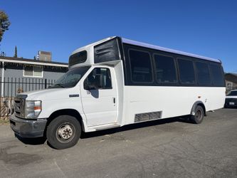 2015 Ford E-450