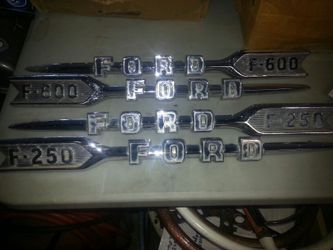 1960 ford f250 & f600 hood badges